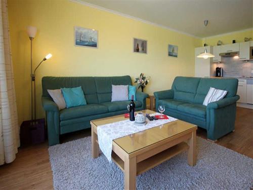 Holiday Home/Apartment - 3 persons -  - An der Waterkant - 18211 - Börgerende-Rethwisch