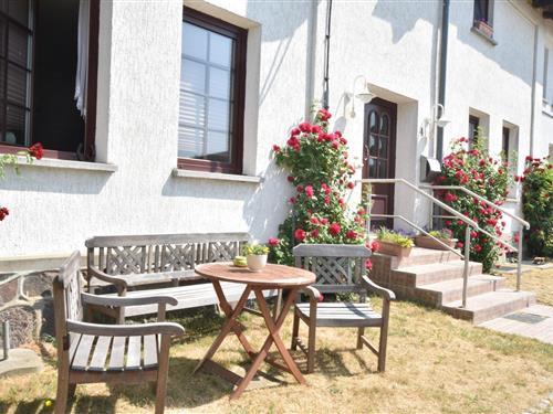 Holiday Home/Apartment - 3 persons -  - 18230 - Wendelstorf