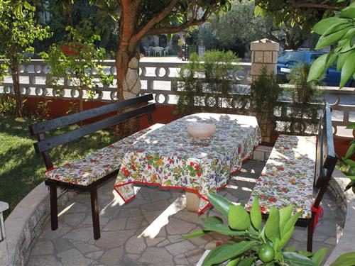 Holiday Home/Apartment - 3 persons -  - Umag - 52470 - Umag