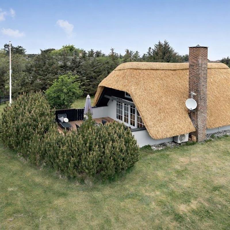 Sommerhus - 6 personer -  - Sortebærvej - Vedersø Klit - 6990 - Ulfborg