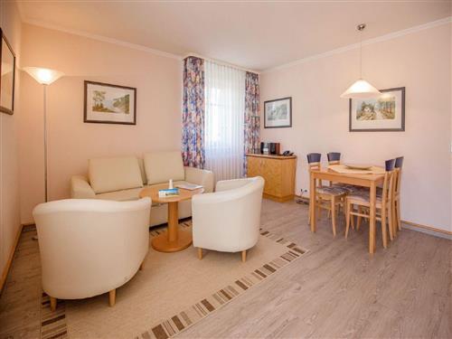 Ferienhaus - 4 Personen -  - Dollahner Straße - 18609 - Ostseebad Binz