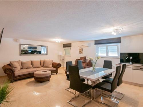 Villa - 12 Personen -  - 21263 - Krivodol