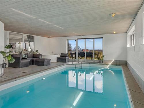 Holiday home - 8 persons -  - Haslevgaarde Bakker - Øster Hurup - 9560 - Hadsund