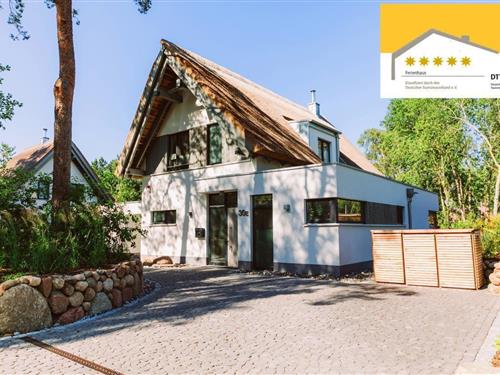 Holiday Home/Apartment - 6 persons -  - Straße der Freundschaft - 17449 - Karlshagen