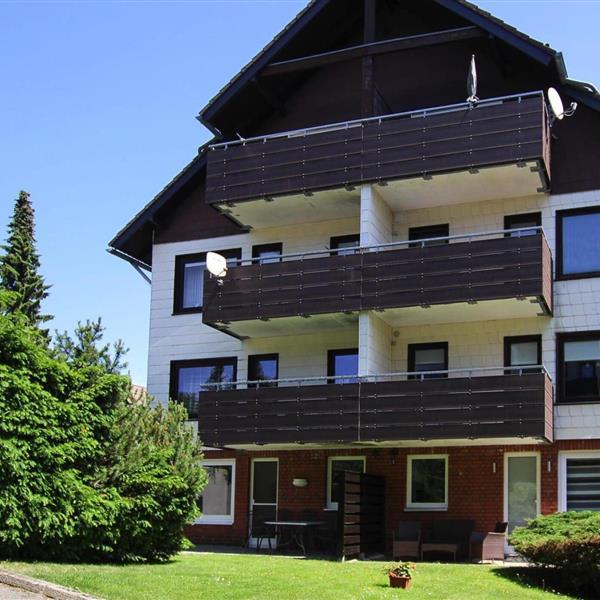 Emne nr.: 521-DMG031012-P