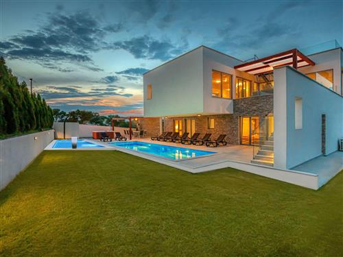 Holiday home - 10 persons -  - Pula/Banjole - 52100