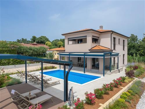 Holiday home - 8 persons -  - Porec - 52440