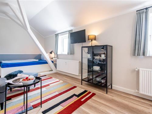Holiday apartment - 1 person -  - Am Torbogen - 25980 - Rantum