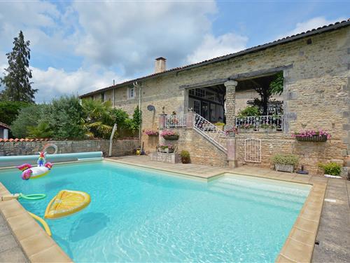 Holiday home - 5 persons -  - 16240 - La Forêt-De-Tessé