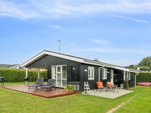 Sommerhus - 5 personer -  - Niels Rasmussens Vej - Sønderby - 7130 - Juelsminde