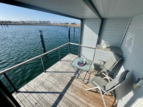 Wohnboot - 4 Personen -  - Am Yachthafen - 23769 - Fehmarn