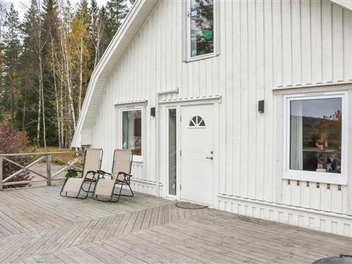 Ferielejlighed - 8 personer -  - Nybacka - Forshaga/Nyback - 669 91 - Deje
