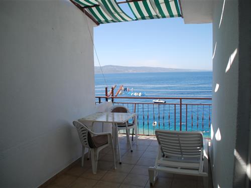 Holiday Home/Apartment - 4 persons -  - Stanici - 21310 - Stanici