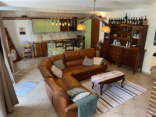 Ferieleilighet - 4 personer -  - Castellero - 14013