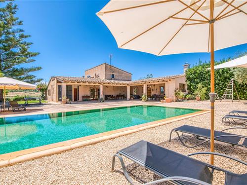 Holiday home - 6 persons -  - Diseminado Poligono - Sa Grua, Sant Llorenc - 07530 - Sant Llorenc