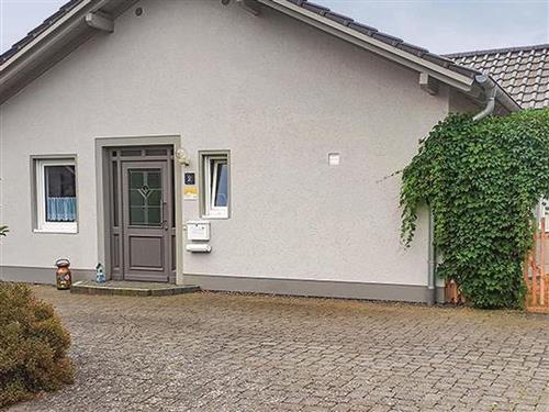 Sommerhus - 6 personer -  - Am Hellenberg - 54579 - Üxheim