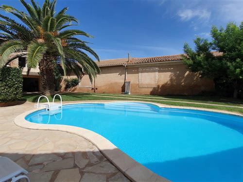 Villa - 8 personer -  - 11200 - Saint-André-De-Roquelongu