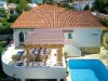 Image 9 - Outside