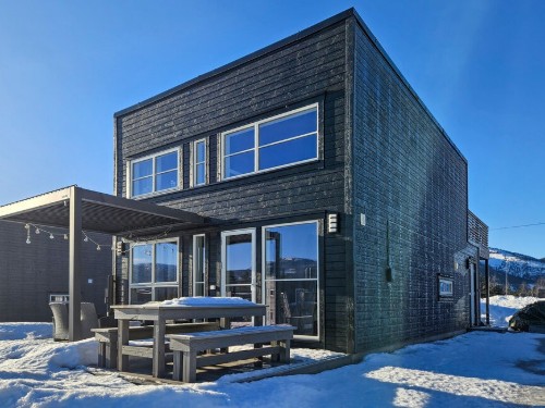 Holiday home - 10 persons -  - Straumsnesvegen - 3853 - Vrådal