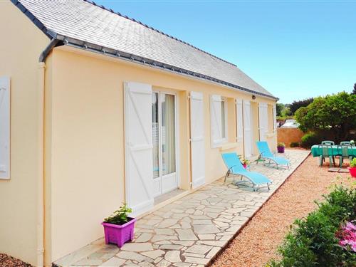 Holiday home - 8 persons -  - 56730 - St. Gildas-De-Rhuys