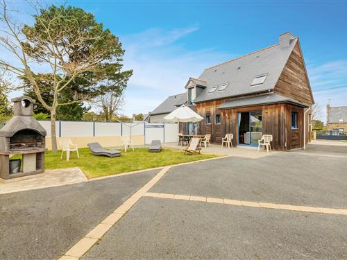 Holiday home - 10 persons -  - rue Henri Boutet - 35260 - Cancale