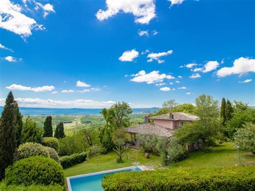 Holiday home - 7 persons -  - Lago Di Bolsena - 01020