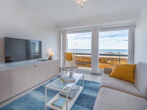 Holiday apartment - 3 persons -  - Raversijdestraat 42 - - 8400 - Oostende