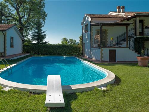 Ferieleilighet - 4 personer -  - 62020 - Serrapetrona