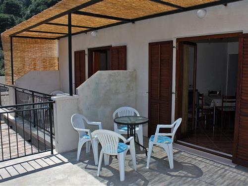 Holiday Home/Apartment - 4 persons -  - Saplunara - 20224 - Saplunara