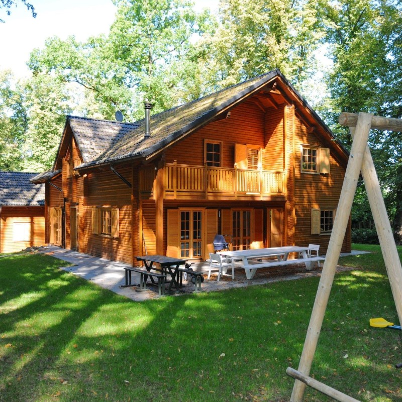 Sommerhus - 12 personer -  - 6941 - Bomal-Sur-Ourthe