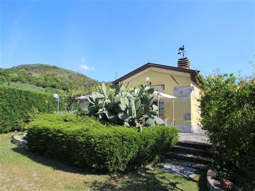 Holiday Home/Apartment - 6 persons -  - Sestri Levante - 16039