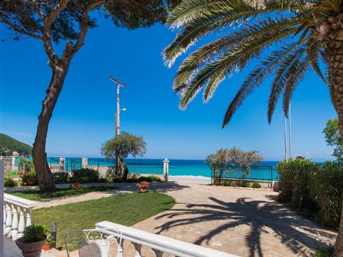 Holiday Home/Apartment - 4 persons -  - LEFKASEABNB Agios Ioannis beach - 311 00 - Lefkada