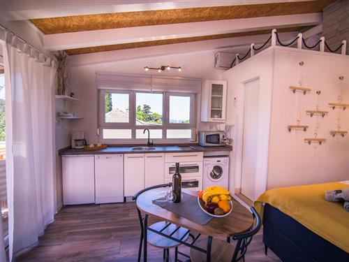 Holiday Home/Apartment - 2 persons -  - Veli Lošinj - 51551 - Veli Lošinj