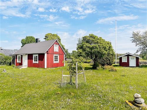 Holiday Home/Apartment - 7 persons -  - Lindelundsgatan - Byrum - 38774 - Löttorp