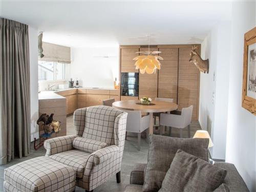 Holiday apartment - 4 persons -  - Lantsch - 7083