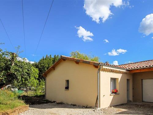 Holiday home - 8 persons -  - Avenue Rhin et Danube - 26150 - Die