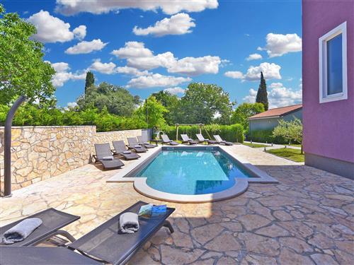 Sommerhus - 12 personer -  - Dracevac - 52440