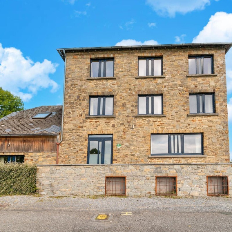 Hytte - 32 personer -  - 4190 - Ferrieres