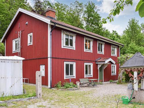 Holiday home - 6 persons -  - Munkahallavägen - Karlshamn/Asarum - 374 92 - Asarum