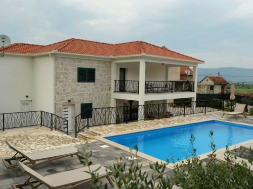 Villa - 8 personer -  - 21261 - Runovic