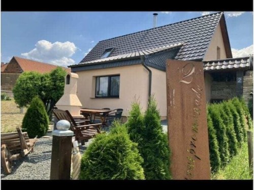 Holiday home - 4 persons -  - 06642 - Memleben