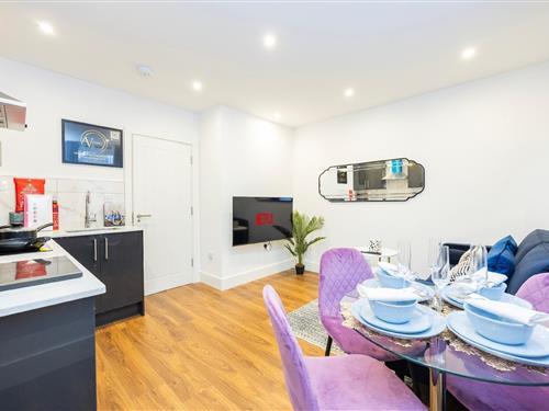 Ferienhaus - 3 Personen -  - 83-85 High Street - CR0 1QF - Croydon