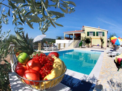 Holiday home - 10 persons -  - 21 430 - Donje Selo