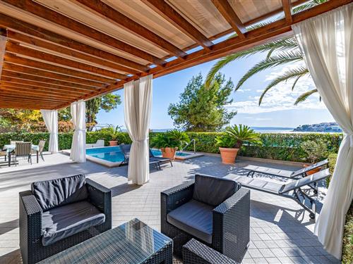 Sommerhus - 7 personer -  - Obala Liveli - Ciovo-Okrug Gornji - 21223 - Okrug Gornji