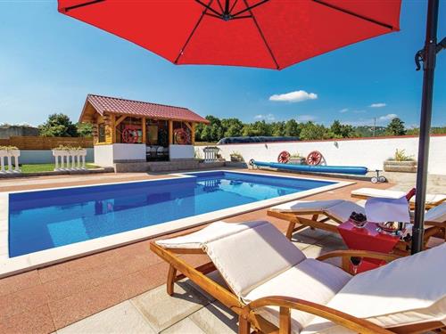 Holiday home - 8 persons -  - Barlete - Lika-Gospic - 53000 - Gospic