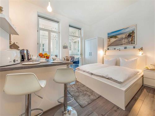 Ferielejlighed - 2 personer -  - Strandpromenade - 18609 - Binz