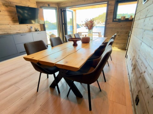  - 6 personer -  - Brekkevegen - 5427 - Urangsvåg