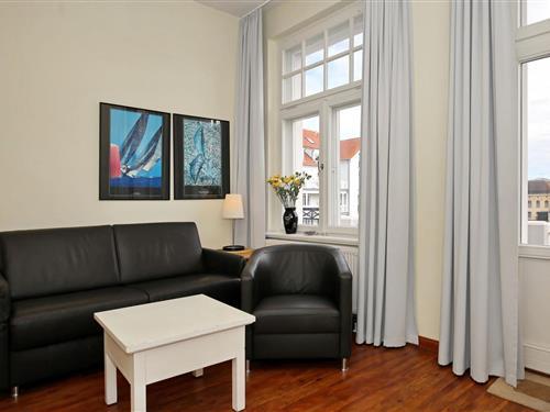 Holiday Home/Apartment - 4 persons -  - Unter den Kolonnaden - 18225 - Ostseebad Kühlungsborn