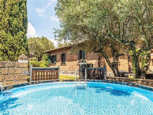 Sommerhus - 6 personer -  - Lago Di Vico - 01019