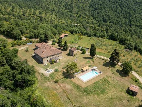 Sommerhus - 14 personer -  - Loc. La Scheggia - 52031 - Anghiari